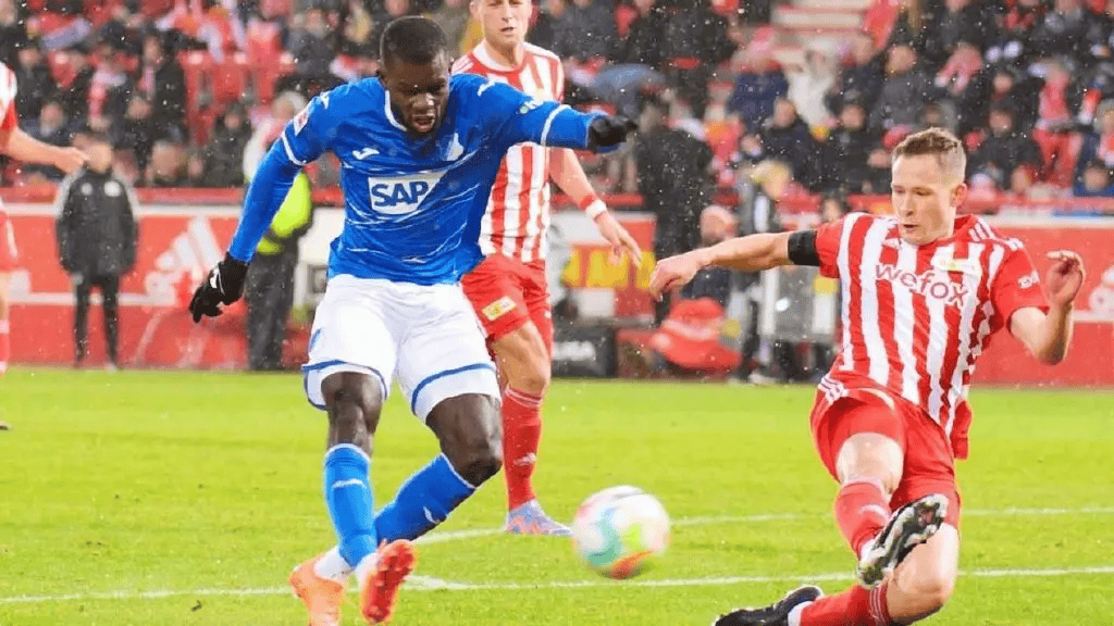 欧冠资格VS保级生死战！周六013 [3]霍芬海姆VS沃夫斯堡[17]，残阵对决定走向